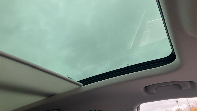 MG Hs 1.5 T-GDI Exclusive 5dr Petrol Hatchback